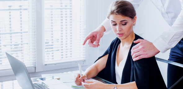 Uxlayotgan lezbiyanlarning XXX videosi